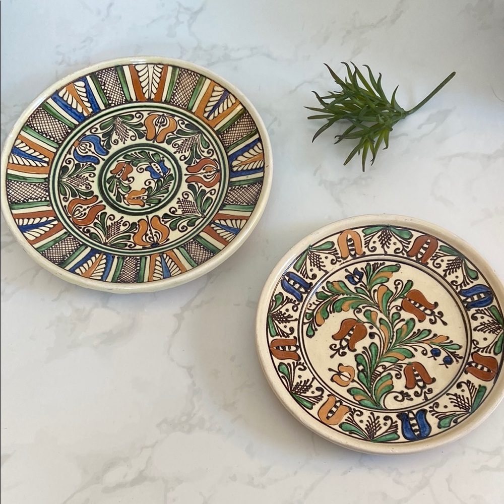 Vintage Korond Romania Pottery Plates Set 2 Hand Painted Transylvania Folk Art